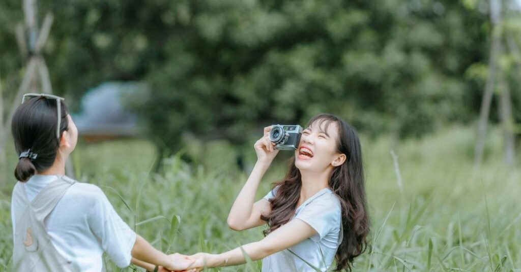 Couples or Best Friends